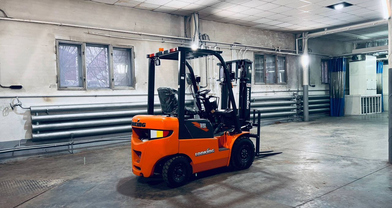 Lonking FD15T - Дизельный погрузчик: фото 1 Lonking FD15T - Дизельный погрузчик: фото 1