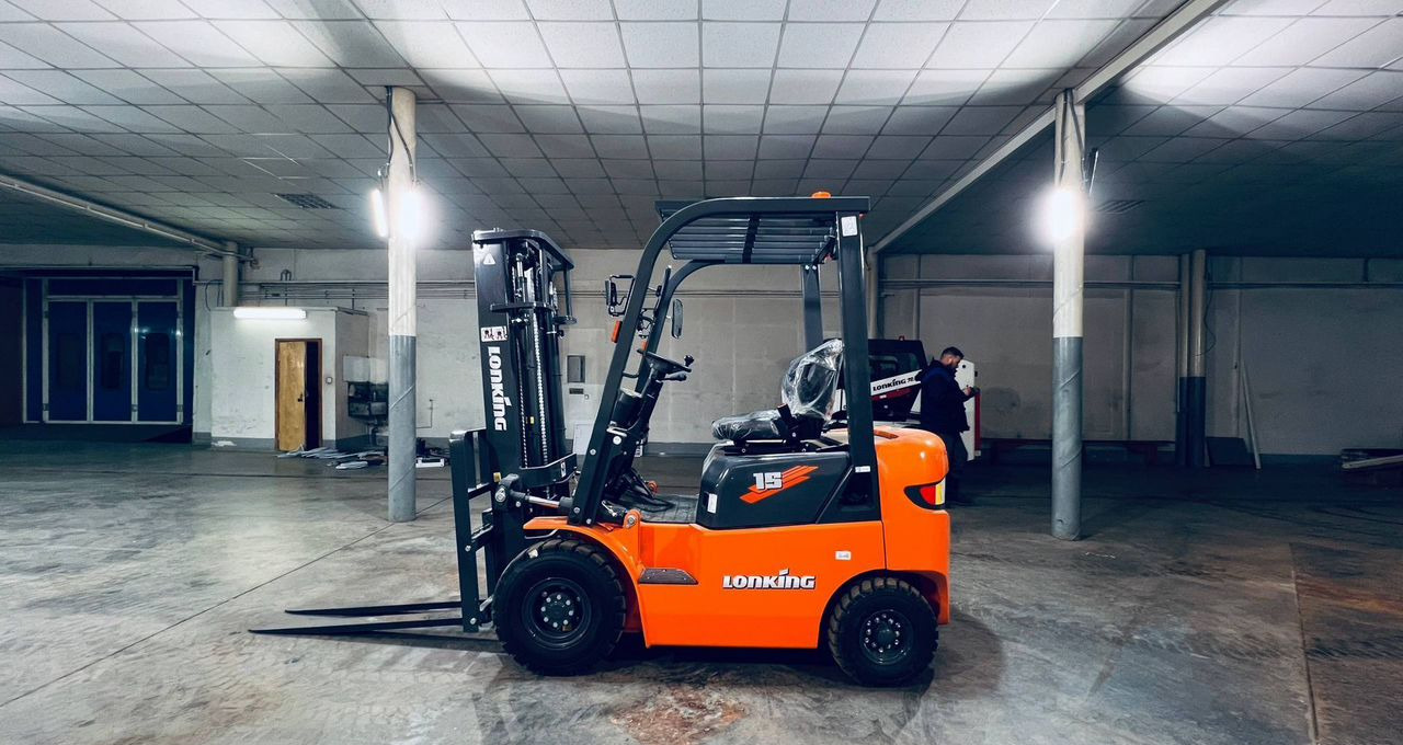 Lonking FD15T - Дизельный погрузчик: фото 1 Lonking FD15T - Дизельный погрузчик: фото 1