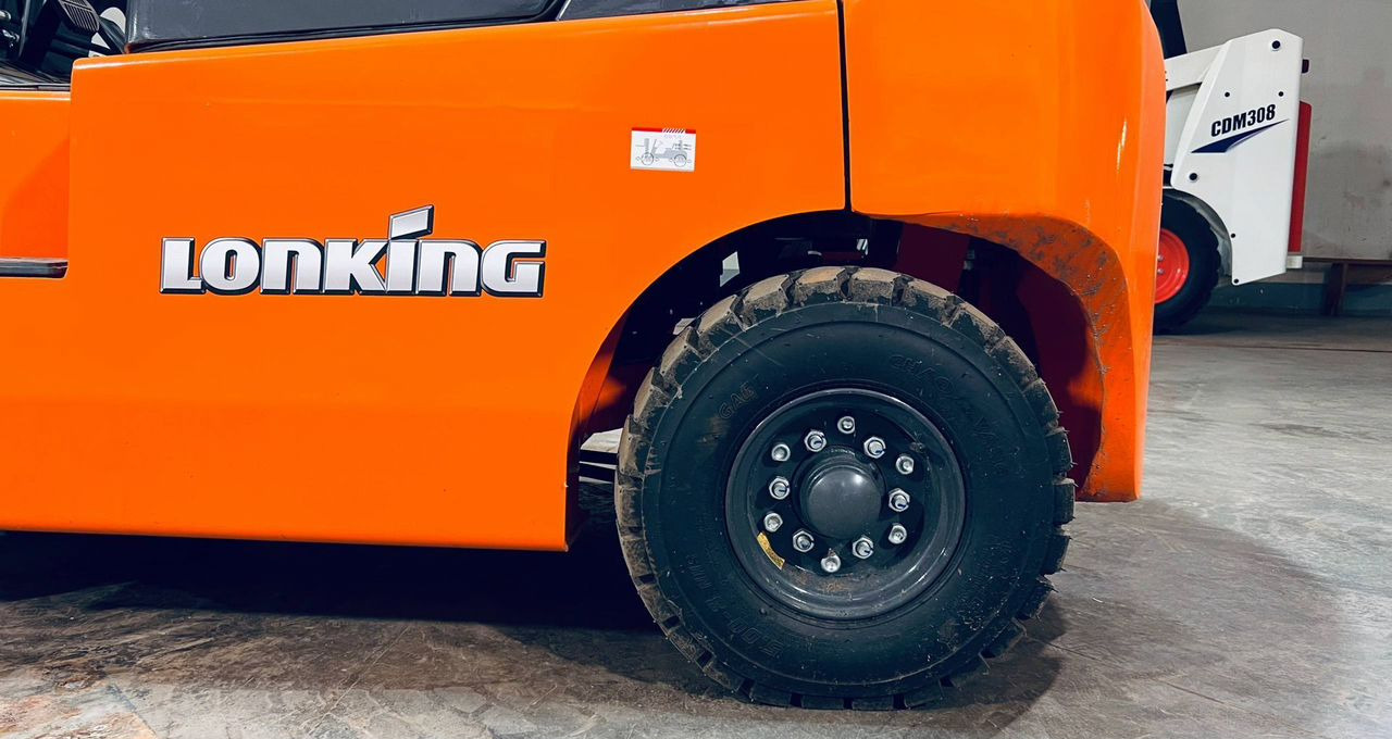 Новый Дизельный погрузчик Lonking FD15T: фото 11