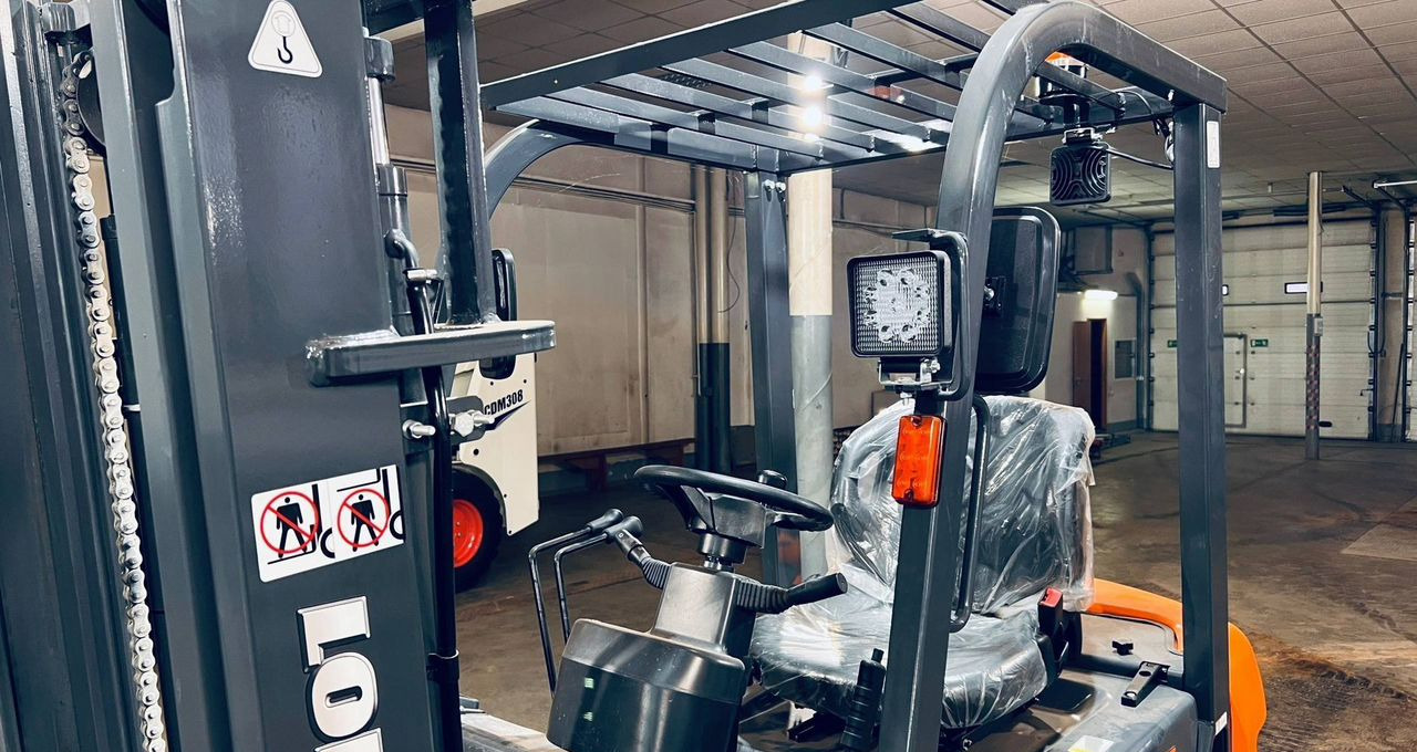 Новый Дизельный погрузчик Lonking FD15T: фото 12