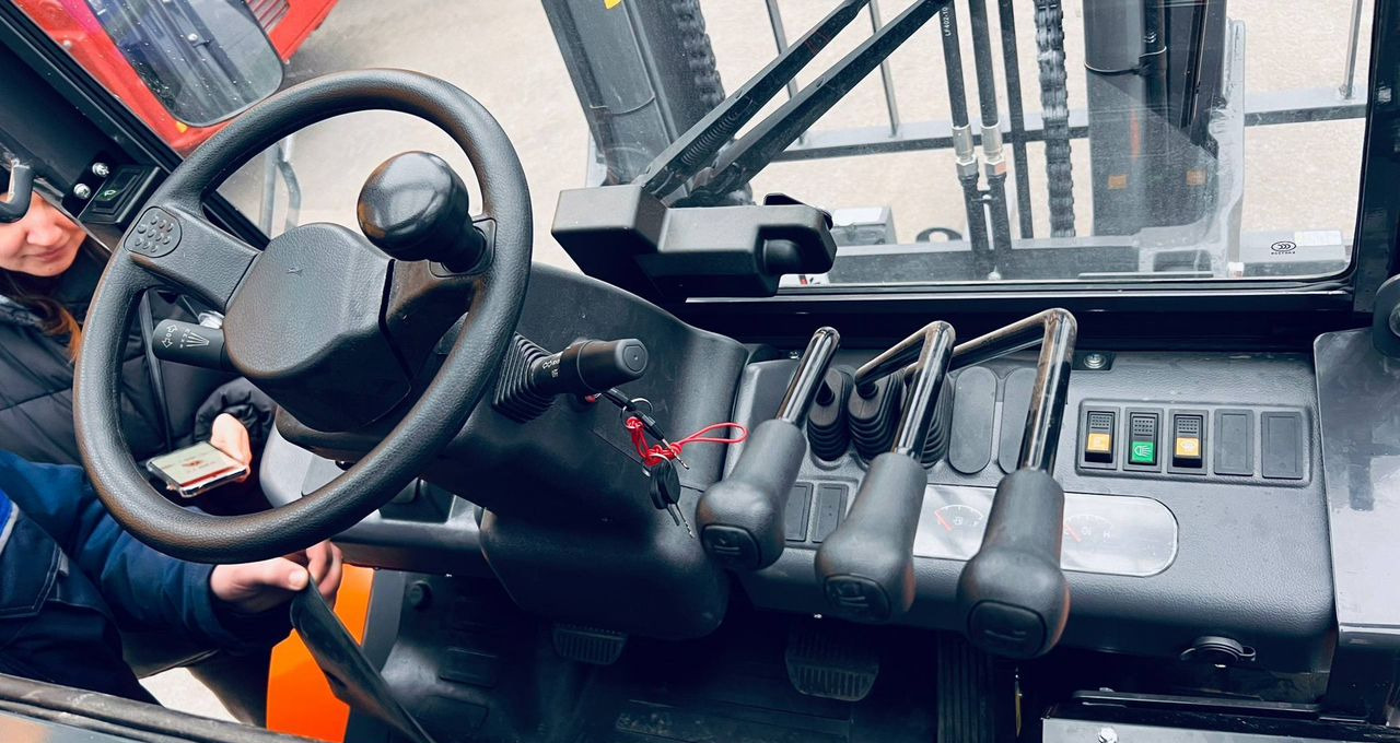 Новый Вилочный погрузчик Lonking LG35DT: фото 14