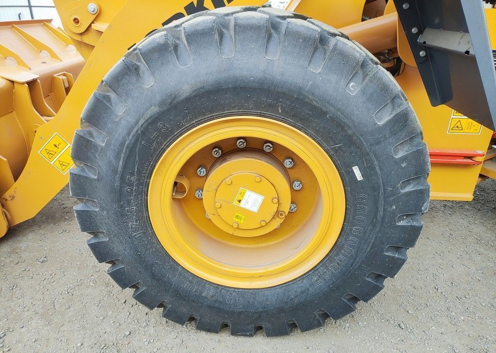 Новый Фронтальный погрузчик Lonking LG833N: фото 20