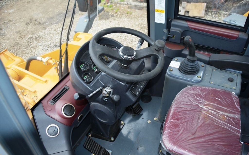 Новый Фронтальный погрузчик Lonking LG833N: фото 8