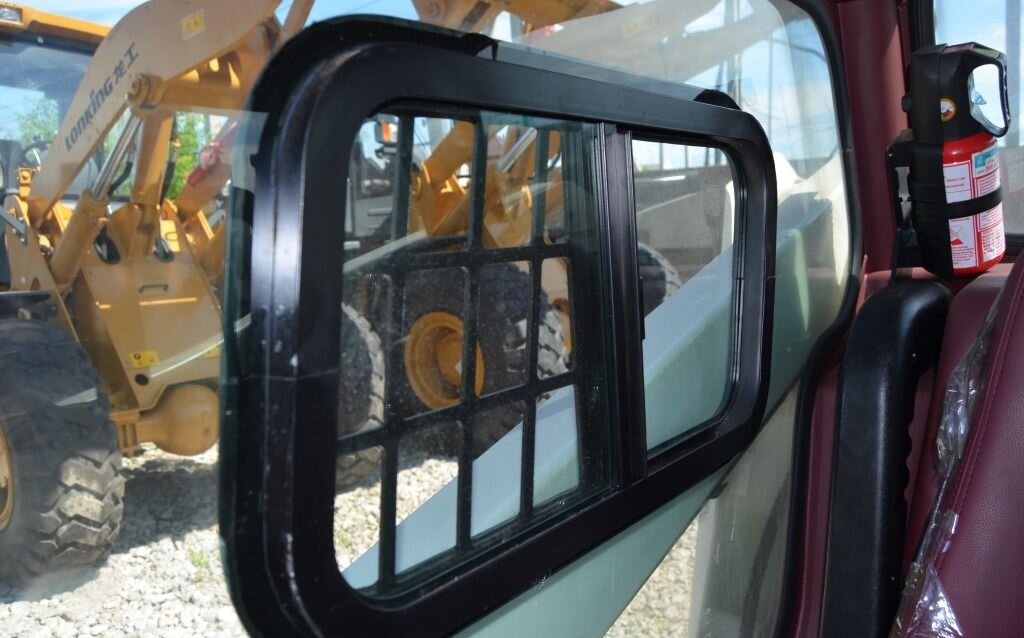 Мини-погрузчик (с бортовым поворотом) Мини погрузчик Lonking CDM307, 760-1230кг. 2019г.в: фото 10