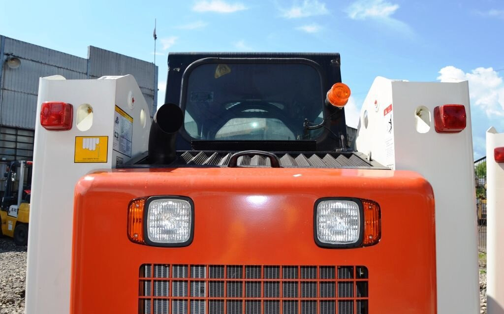 Новый Мини-погрузчик (с бортовым поворотом) Мини-погрузчик Lonking CDM308: фото 15