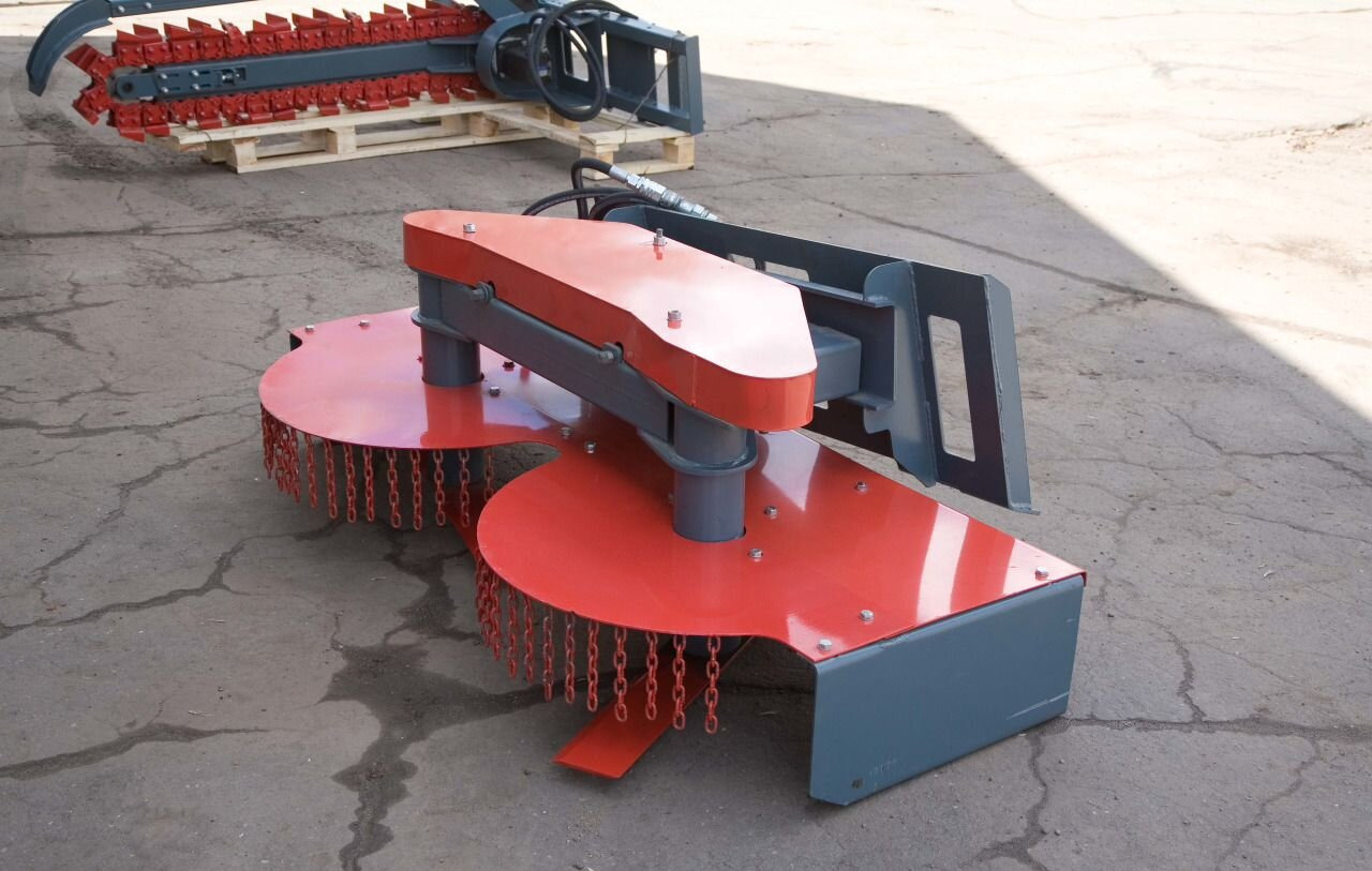 Косилка-кусторез на мини погрузчик - Навесное оборудование, Косилка для Погрузчиков: фото 1 Косилка-кусторез на мини погрузчик - Навесное оборудование, Косилка для Погрузчиков: фото 1