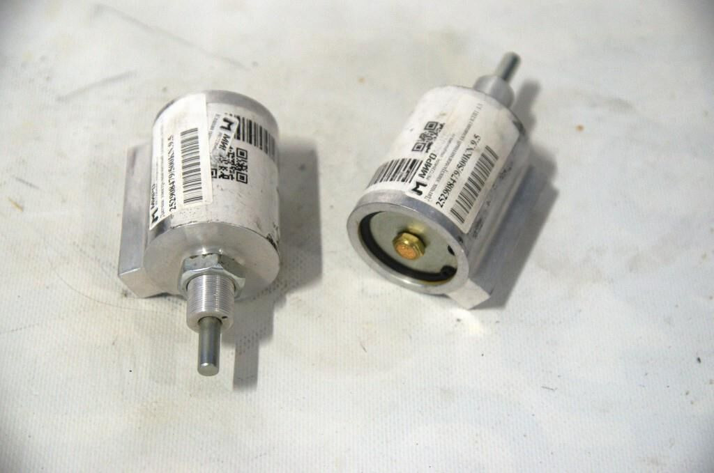 Пневмоклапан блока клапанов/датчик эл.маг-й АКПП Advance-ZF ZL40/50, XCMG 2BS315A(D) - Трансмиссия для Строительной техники: фото 1 Пневмоклапан блока клапанов/датчик эл.маг-й АКПП Advance-ZF ZL40/50, XCMG 2BS315A(D) - Трансмиссия для Строительной техники: фото 1