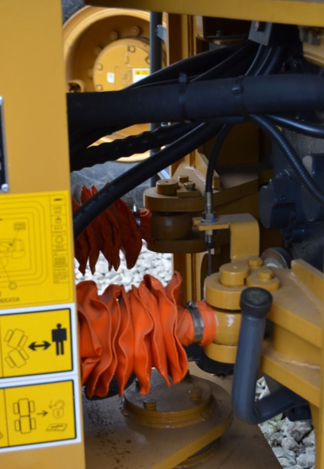 Фронтальный погрузчик Погрузчик фронтальный Lonking LG833B, 3тн, 2019г: фото 13