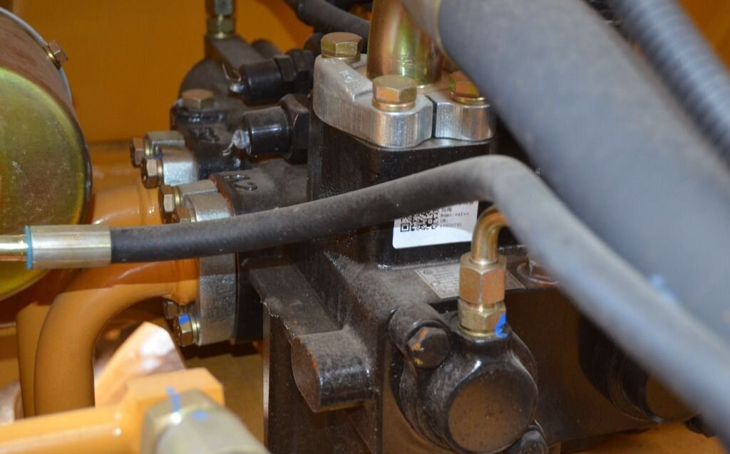 Новый Фронтальный погрузчик Погрузчик фронтальный Lonking LG833B, 3тн, 2021 г: фото 16