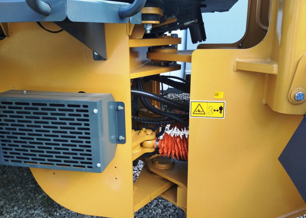 Новый Фронтальный погрузчик Погрузчик фронтальный г/п 3 тонны, ковш 1.8м3: фото 11