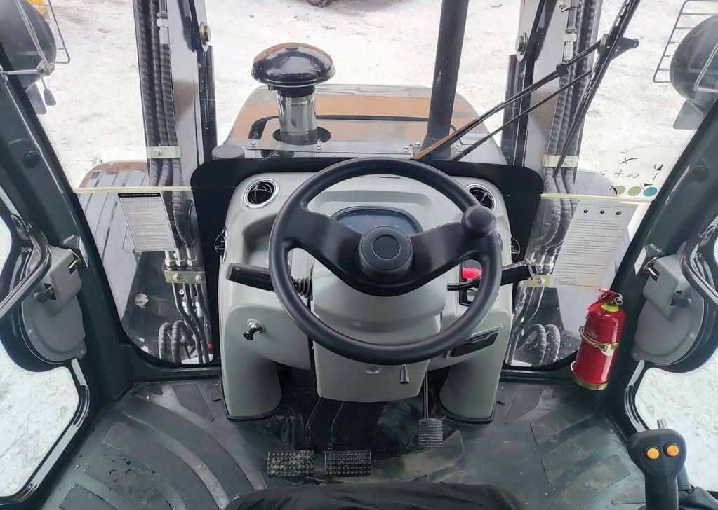 Новый Экскаватор-погрузчик Shanmon 388H-III Carraro: фото 17