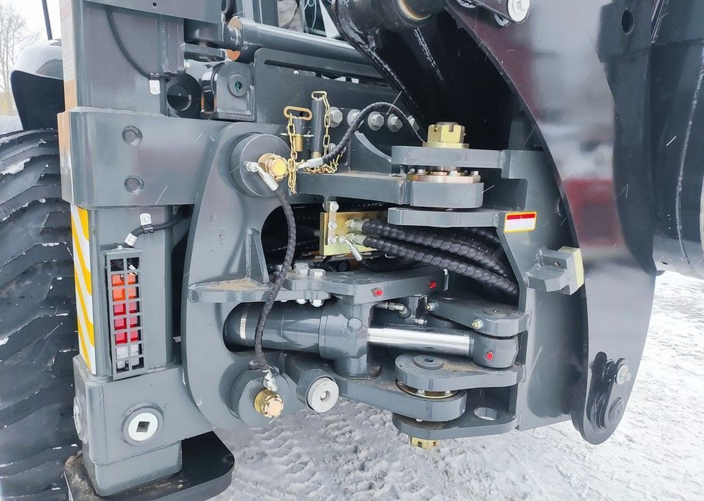 Новый Экскаватор-погрузчик Shanmon 388H-III Carraro: фото 31