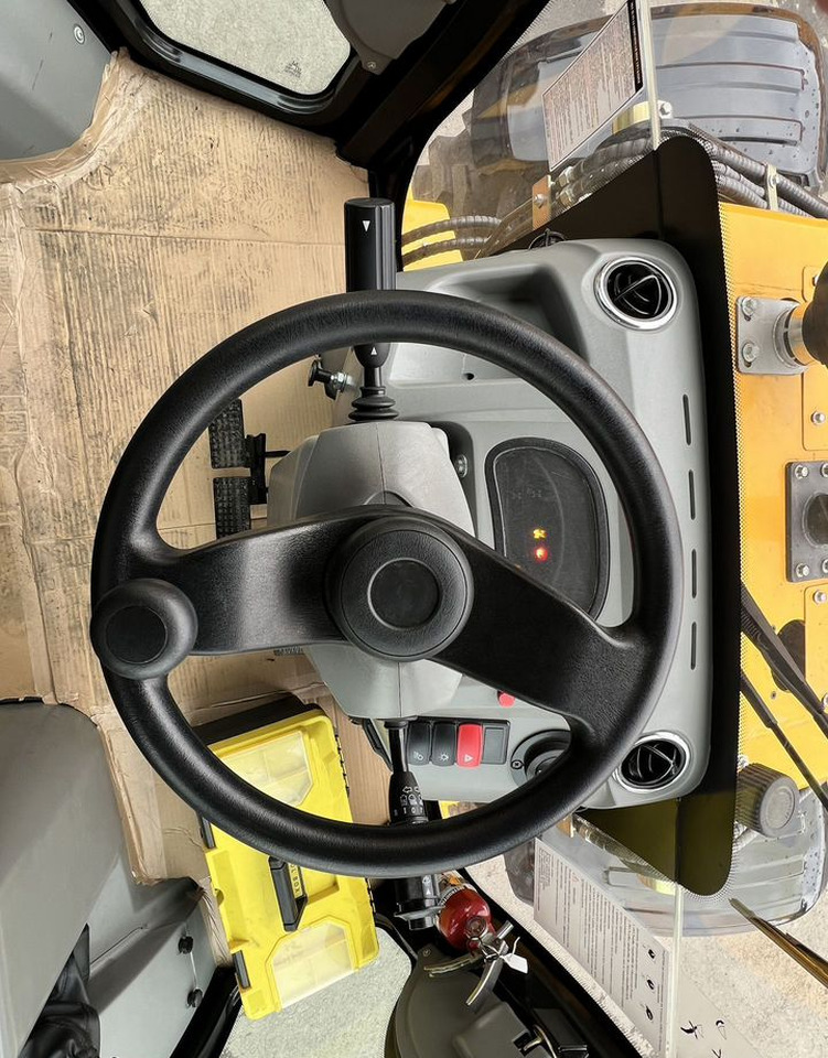 Новый Экскаватор-погрузчик Shanmon 388H-III: фото 18