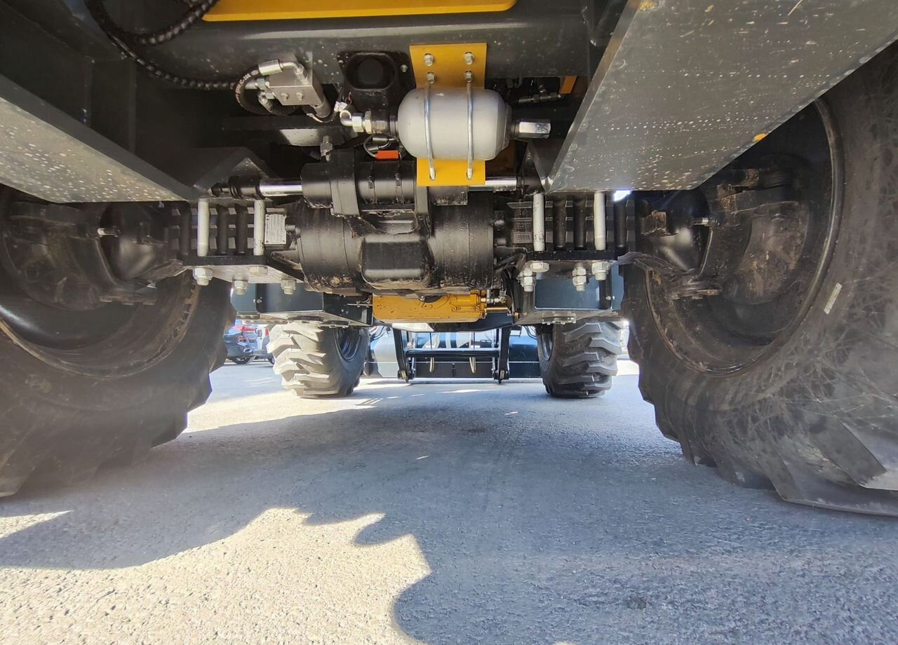 Новый Экскаватор-погрузчик Shanmon 388H-III: фото 18