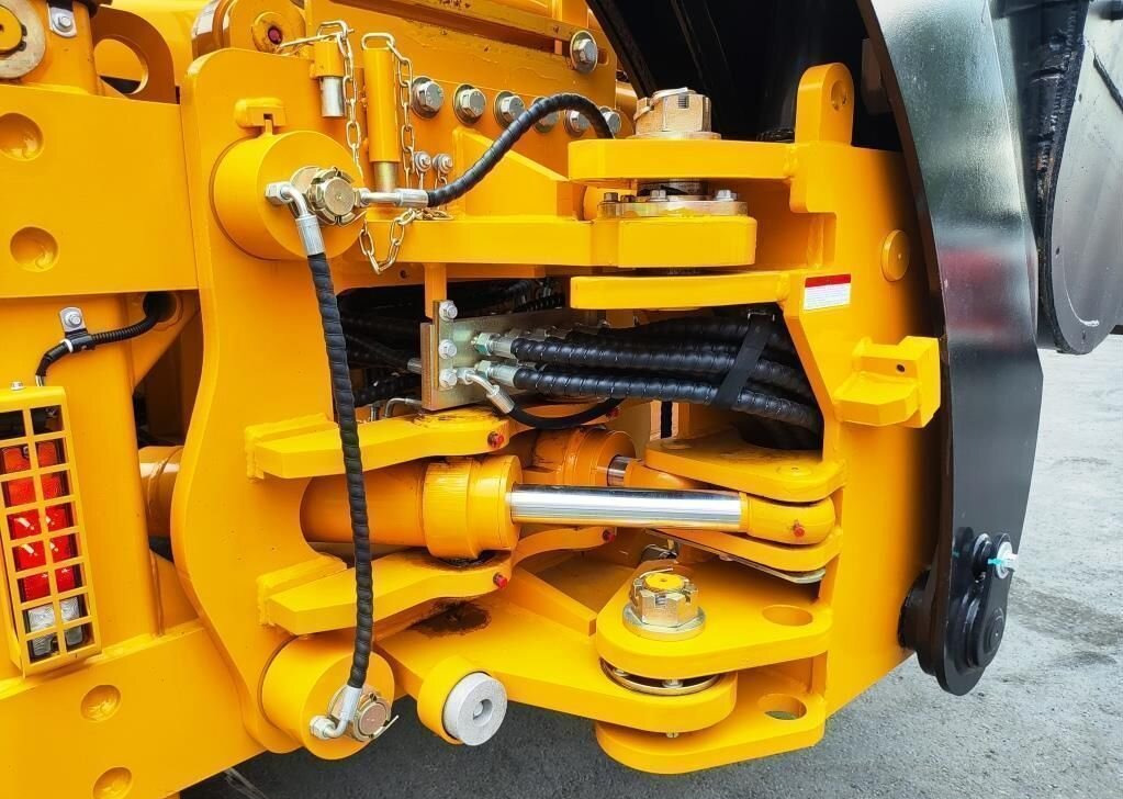 Новый Экскаватор-погрузчик Shanmon 388H: фото 21