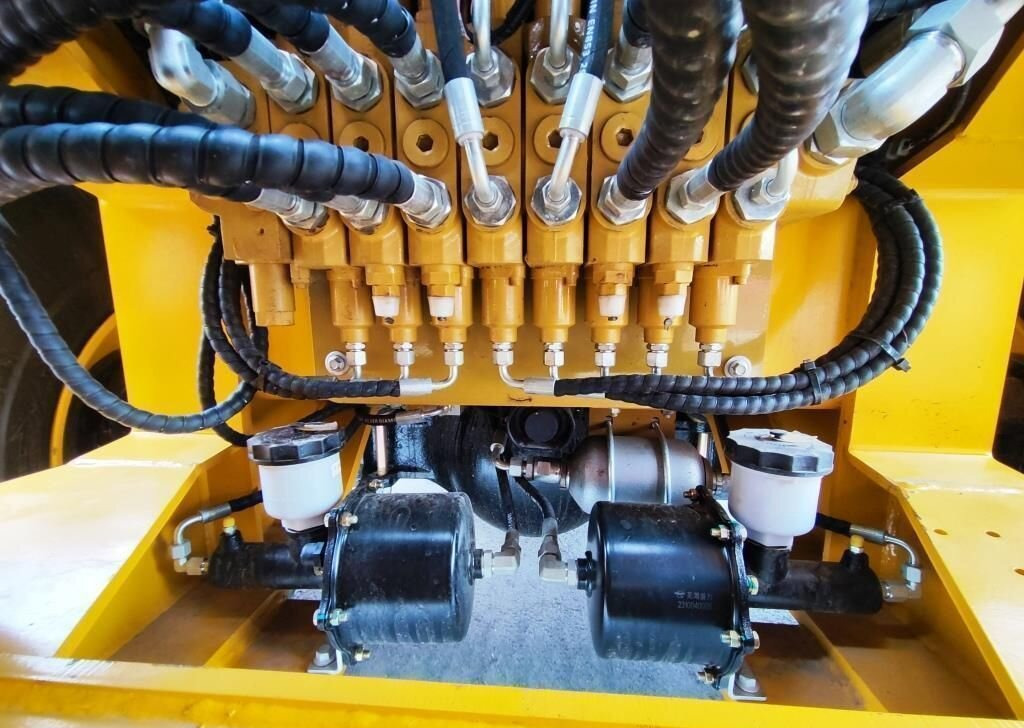 Новый Экскаватор-погрузчик Shanmon 388H: фото 18