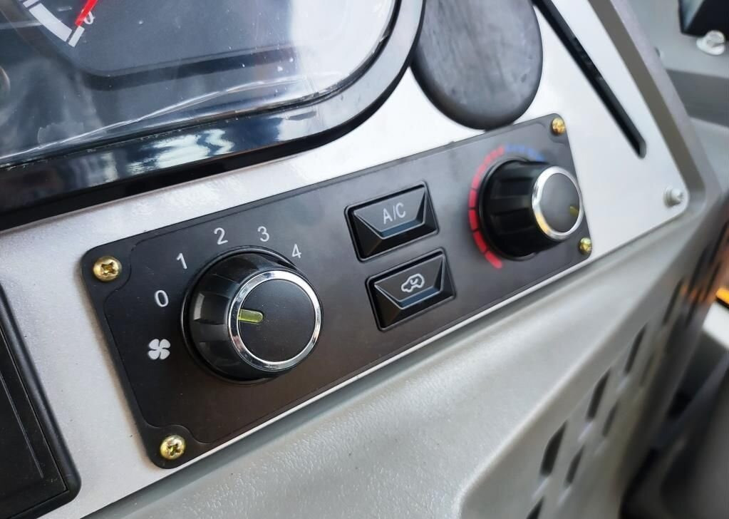 Новый Экскаватор-погрузчик Shanmon 388T: фото 16