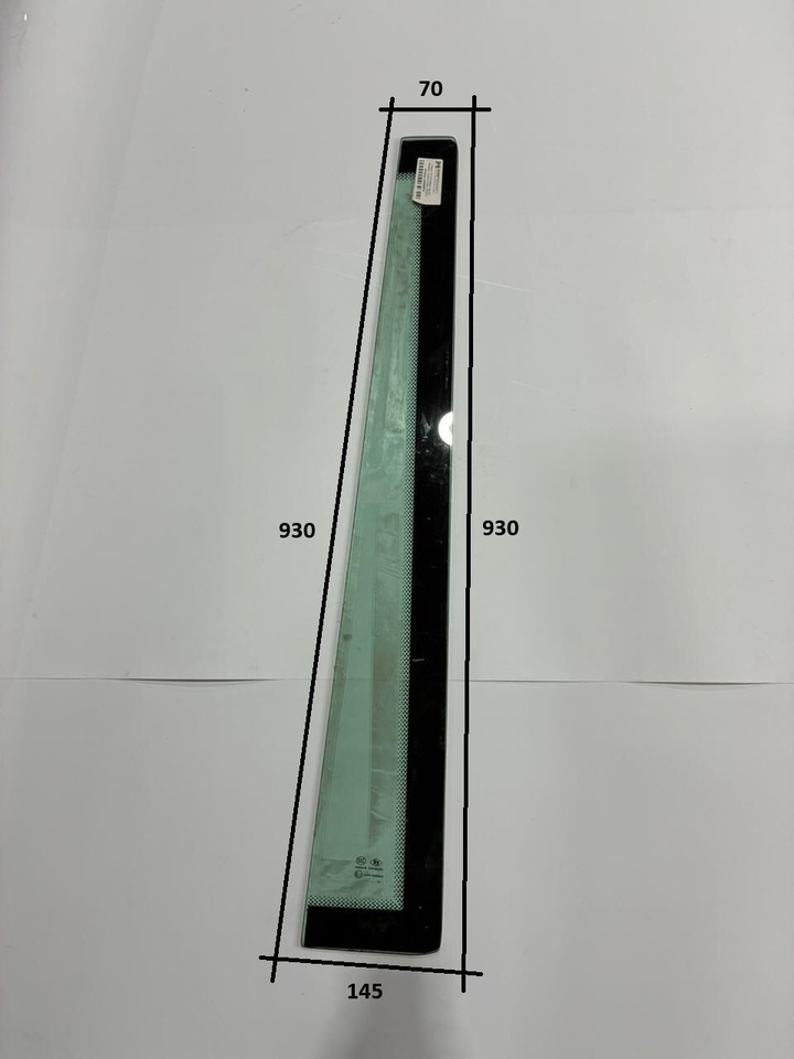 Стекло 70*145*930мм. заднее, боковое, левое XCMG LW500FN - Стекло и запчасти для Фронтальных погрузчиков: фото 1 Стекло 70*145*930мм. заднее, боковое, левое XCMG LW500FN - Стекло и запчасти для Фронтальных погрузчиков: фото 1