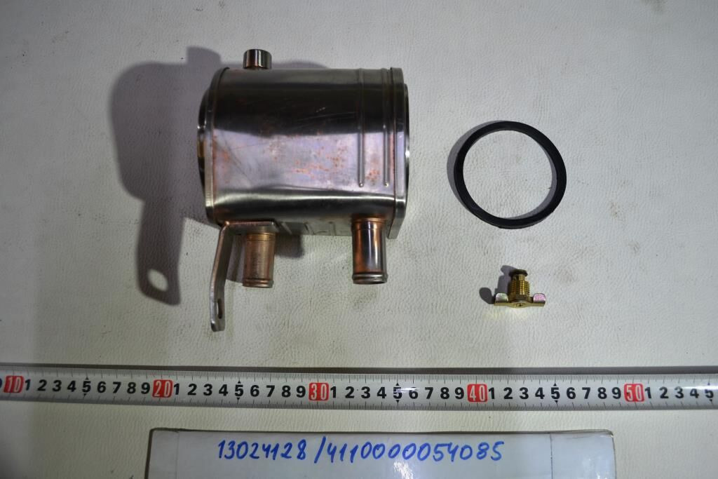 Теплообменник (выходы Ф19/Ф19) ДВС DEUTZ TD226B/WP6G - Двигатель и запчасти для Строительной техники: фото 1 Теплообменник (выходы Ф19/Ф19) ДВС DEUTZ TD226B/WP6G - Двигатель и запчасти для Строительной техники: фото 1