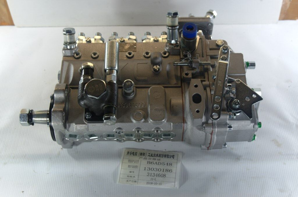 Топливный насос высокого давления (ТНВД) ДВС DEUTZ TD226B-6G/WP6G - Двигатель и запчасти для Строительной техники: фото 1 Топливный насос высокого давления (ТНВД) ДВС DEUTZ TD226B-6G/WP6G - Двигатель и запчасти для Строительной техники: фото 1