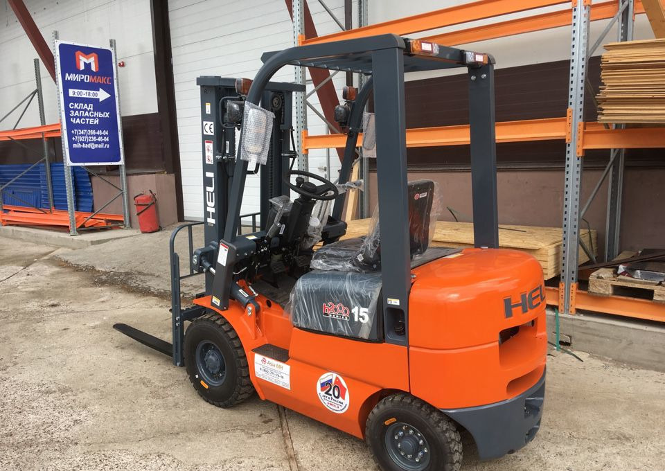 Вилочный автопогрузчик Heli (Хели) cpcd15 - Дизельный погрузчик: фото 4 Вилочный автопогрузчик Heli (Хели) cpcd15 - Дизельный погрузчик: фото 4