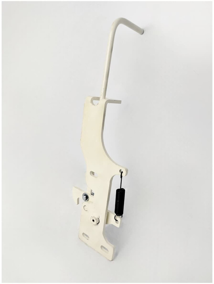 Замок капота нового образца LONKING CDM307/308/312 - Капот для Мини-погрузчиков (с бортовым поворотом): фото 4 Замок капота нового образца LONKING CDM307/308/312 - Капот для Мини-погрузчиков (с бортовым поворотом): фото 4