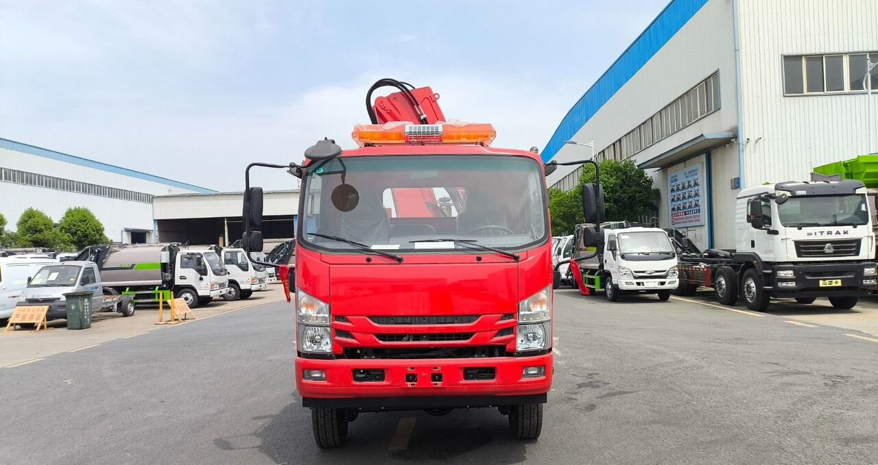 Isuzu Elf - Другая техника: фото 3 Isuzu Elf - Другая техника: фото 3