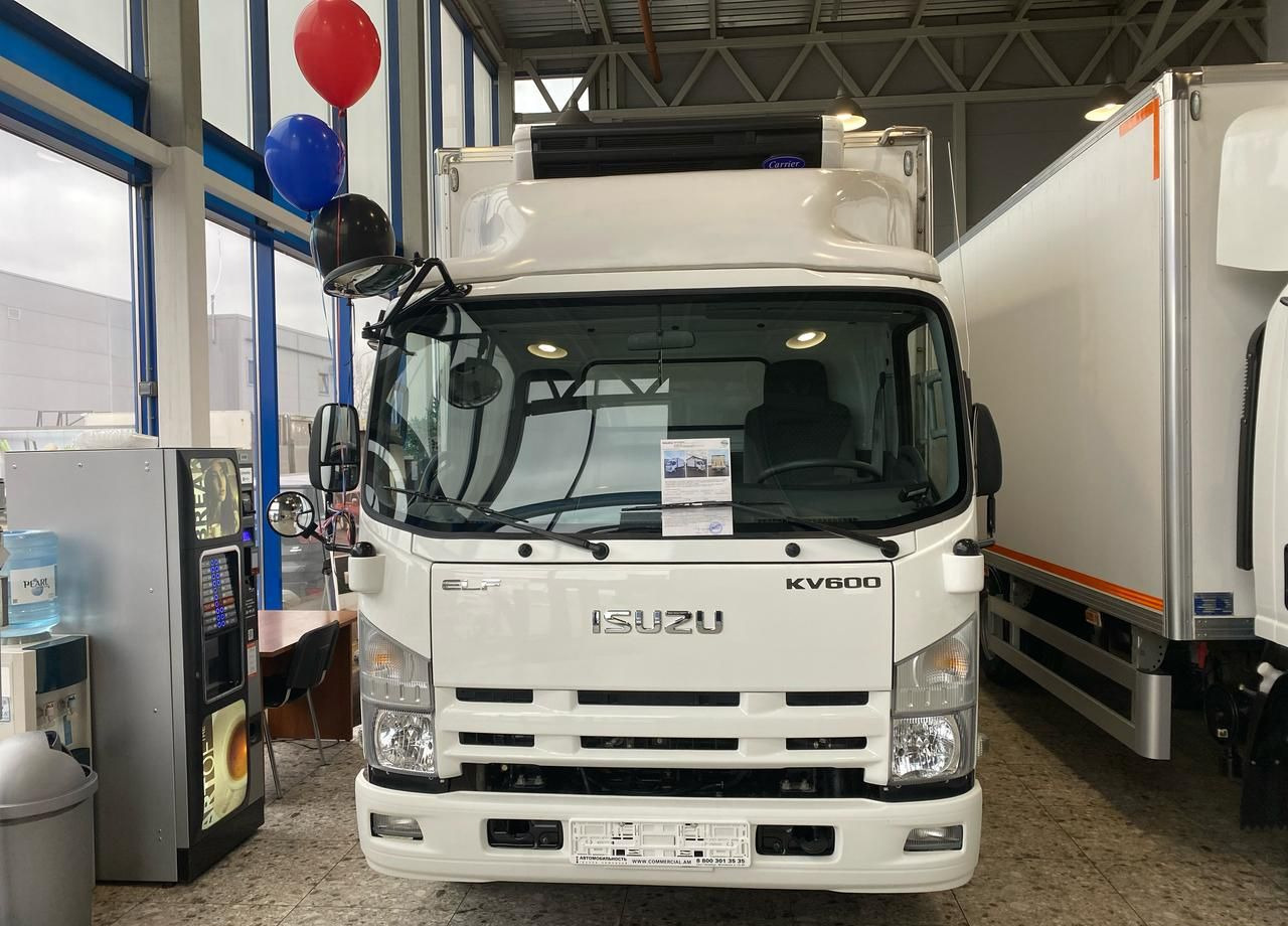 Isuzu ELF (N-series) - Изотермический грузовик: фото 4 Isuzu ELF (N-series) - Изотермический грузовик: фото 4