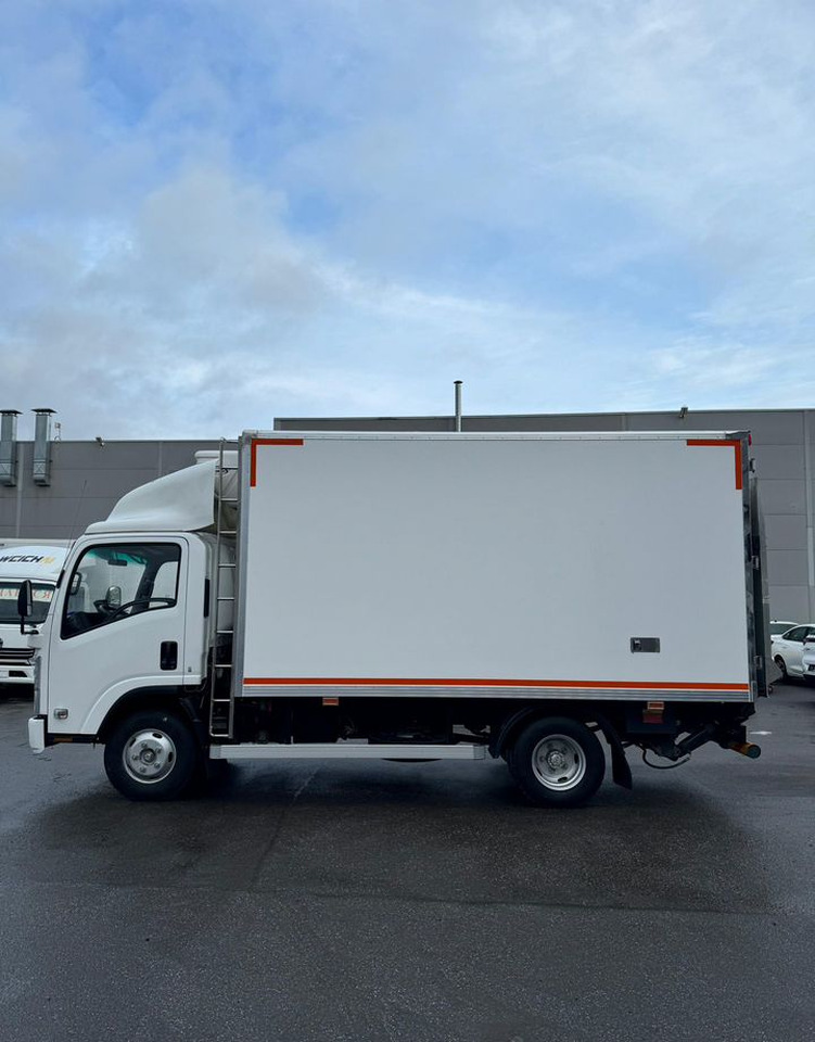 Isuzu ELF (N-series) - Фургон-рефрижератор: фото 5 Isuzu ELF (N-series) - Фургон-рефрижератор: фото 5