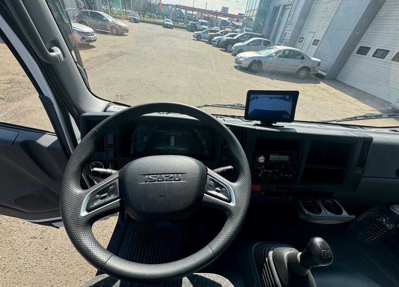 Новый Грузовик бортовой/ Платформа, Автоманипулятор Isuzu Elf (N-series): фото 7