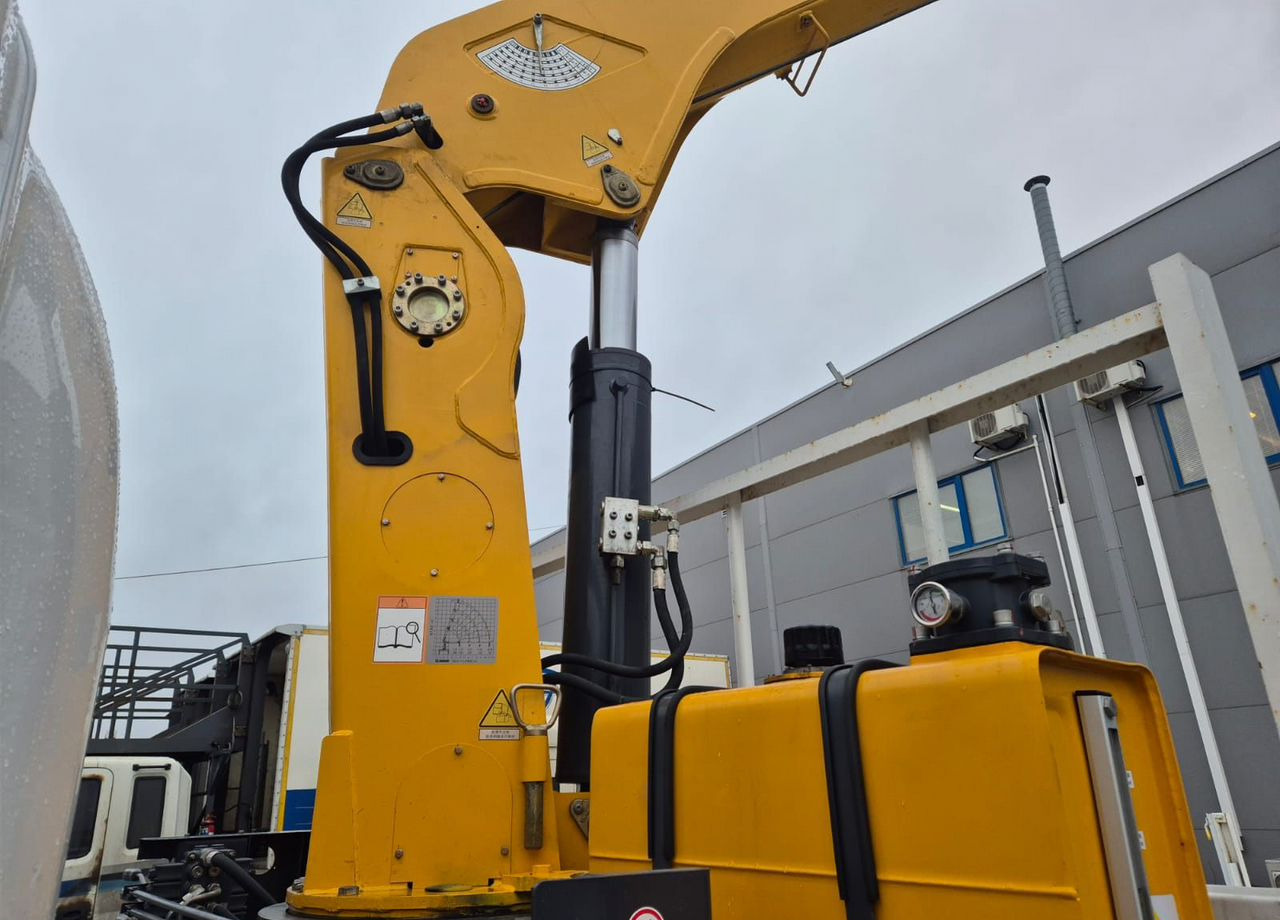 Новый Грузовик бортовой/ Платформа, Автоманипулятор Isuzu Elf (N-series): фото 19 Новый Грузовик бортовой/ Платформа, Автоманипулятор Isuzu Elf (N-series): фото 19