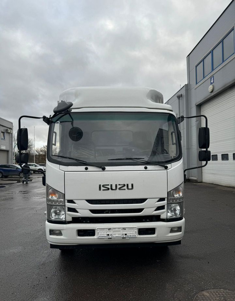 Isuzu Elf (N-series) - Тентованный грузовик: фото 4 Isuzu Elf (N-series) - Тентованный грузовик: фото 4