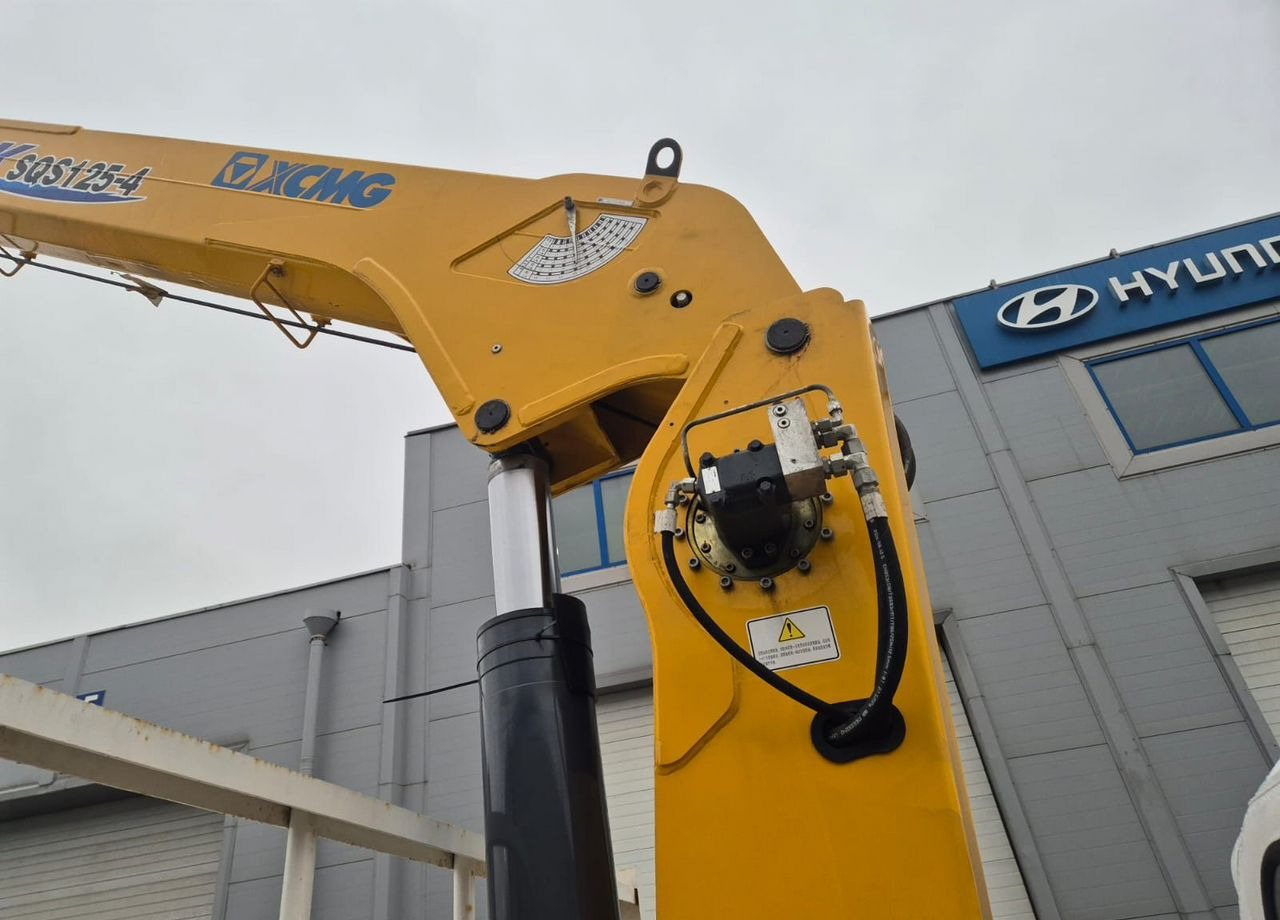 Новый Грузовик бортовой/ Платформа, Автоманипулятор Isuzu Elf (N-series): фото 9 Новый Грузовик бортовой/ Платформа, Автоманипулятор Isuzu Elf (N-series): фото 9