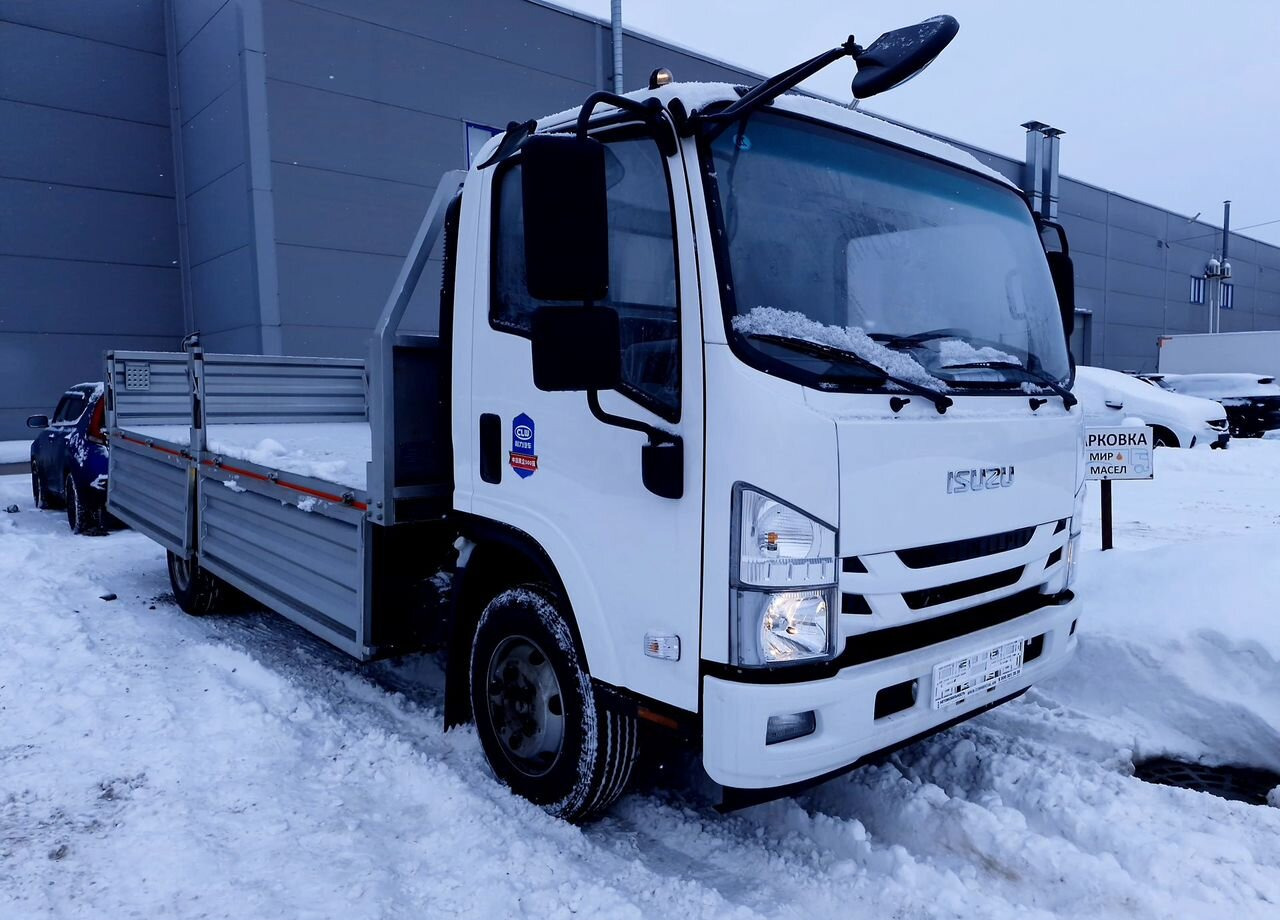 Isuzu Elf (N-series) - Бортовой грузовик/ Платформа: фото 2 Isuzu Elf (N-series) - Бортовой грузовик/ Платформа: фото 2