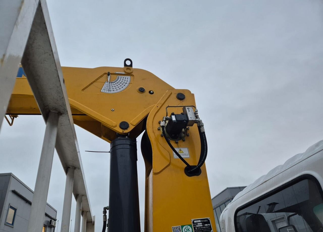 Новый Грузовик бортовой/ Платформа, Автоманипулятор Isuzu Elf (N-series): фото 27 Новый Грузовик бортовой/ Платформа, Автоманипулятор Isuzu Elf (N-series): фото 27