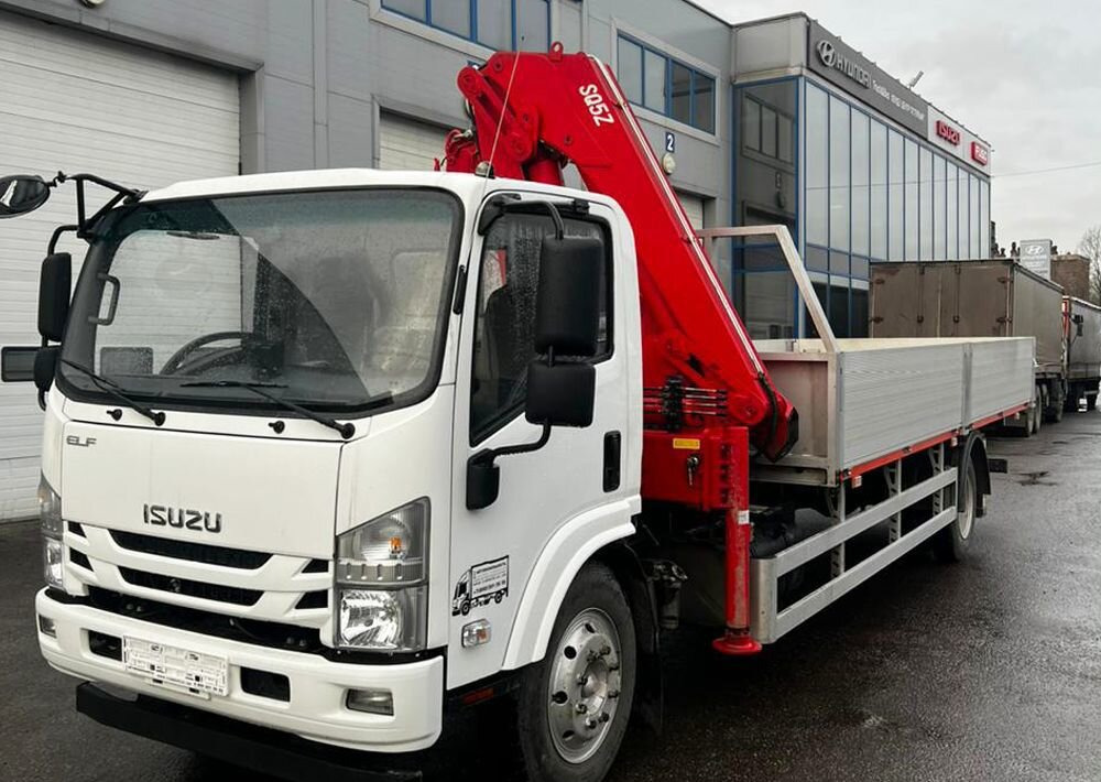 Isuzu Elf (N-series) - Бортовой грузовик/ Платформа, Автоманипулятор: фото 1 Isuzu Elf (N-series) - Бортовой грузовик/ Платформа, Автоманипулятор: фото 1