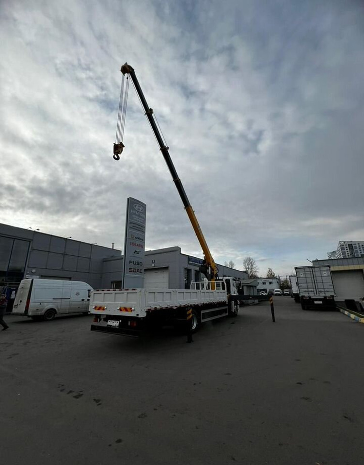 Новый Бортовой грузовик/ Платформа, Автоманипулятор Isuzu Elf (N-series): фото 15 Новый Бортовой грузовик/ Платформа, Автоманипулятор Isuzu Elf (N-series): фото 15