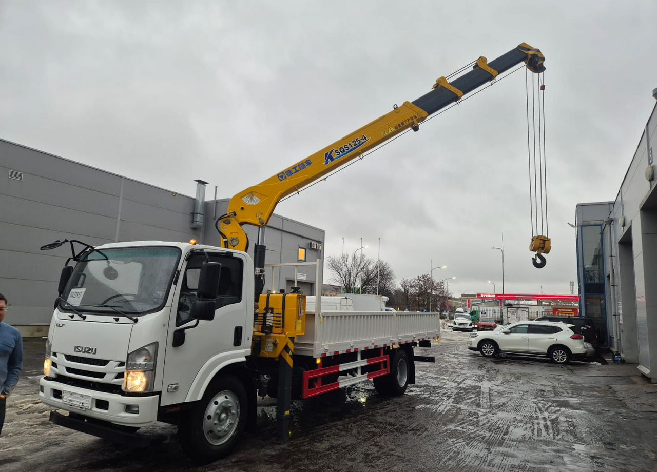 Isuzu Elf (N-series) - Грузовик бортовой/ Платформа, Автоманипулятор: фото 1 Isuzu Elf (N-series) - Грузовик бортовой/ Платформа, Автоманипулятор: фото 1