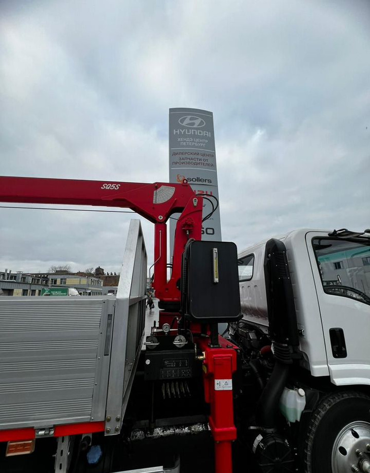 Isuzu Elf (N-series) - Бортовой грузовик/ Платформа, Автоманипулятор: фото 2 Isuzu Elf (N-series) - Бортовой грузовик/ Платформа, Автоманипулятор: фото 2
