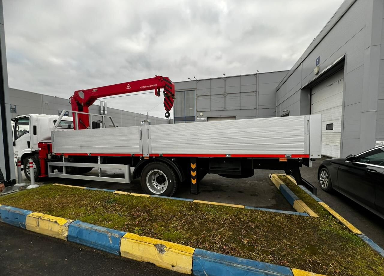 Isuzu Elf (N-series) - Бортовой грузовик/ Платформа, Автоманипулятор: фото 3 Isuzu Elf (N-series) - Бортовой грузовик/ Платформа, Автоманипулятор: фото 3
