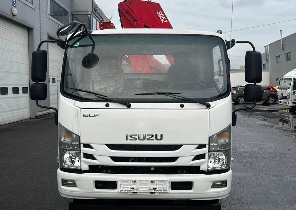 Isuzu Elf (N-series) - Бортовой грузовик/ Платформа, Автоманипулятор: фото 3 Isuzu Elf (N-series) - Бортовой грузовик/ Платформа, Автоманипулятор: фото 3