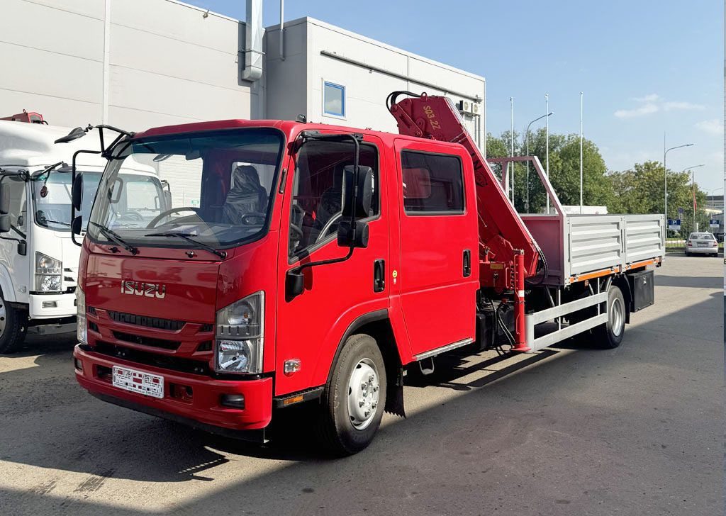 Isuzu Elf (N-series) - Грузовик бортовой/ Платформа, Автоманипулятор: фото 1 Isuzu Elf (N-series) - Грузовик бортовой/ Платформа, Автоманипулятор: фото 1