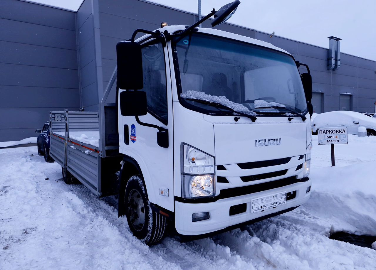 Isuzu Elf (N-series) - Бортовой грузовик/ Платформа: фото 4 Isuzu Elf (N-series) - Бортовой грузовик/ Платформа: фото 4