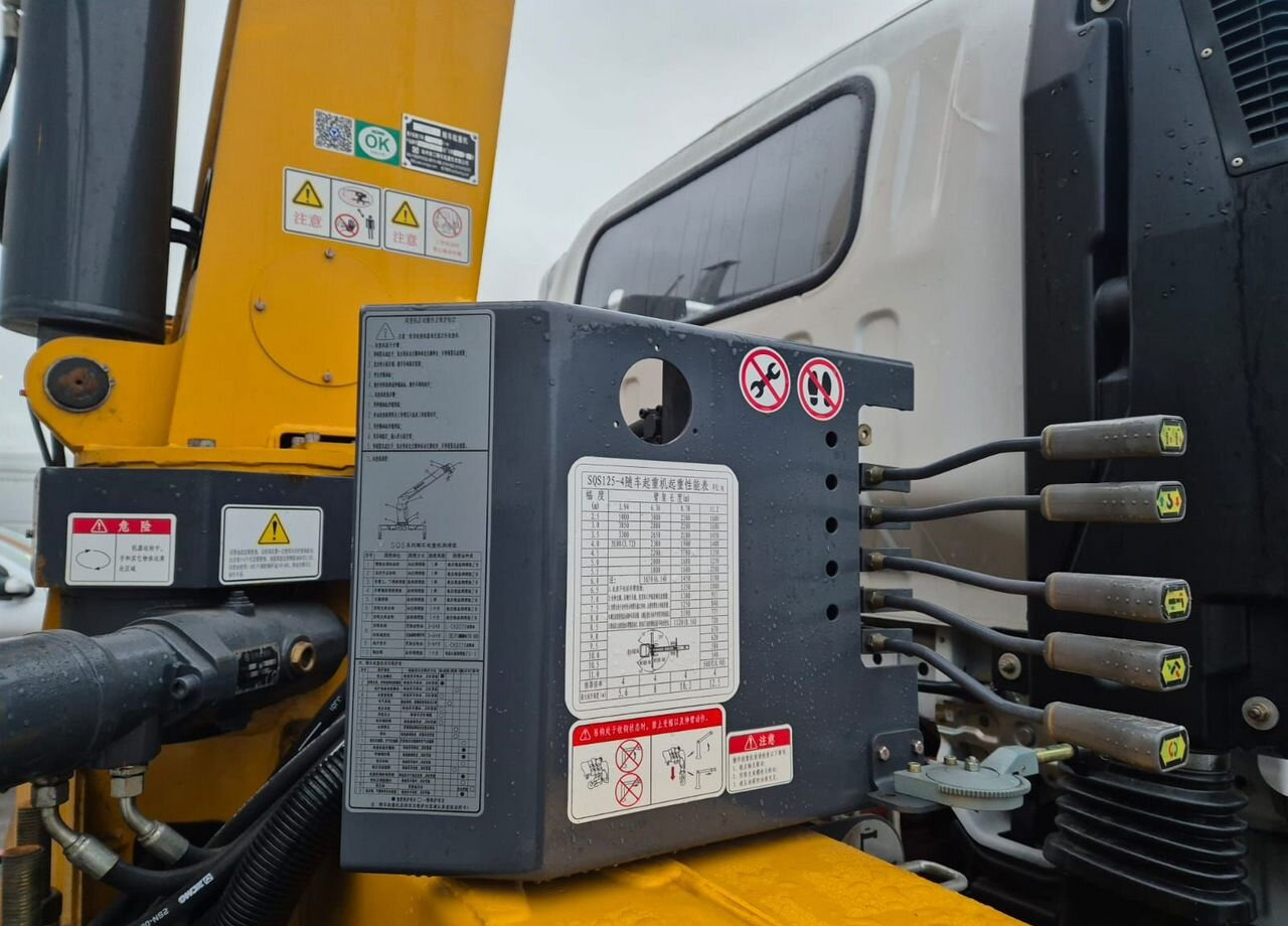 Новый Грузовик бортовой/ Платформа, Автоманипулятор Isuzu Elf (N-series): фото 25 Новый Грузовик бортовой/ Платформа, Автоманипулятор Isuzu Elf (N-series): фото 25