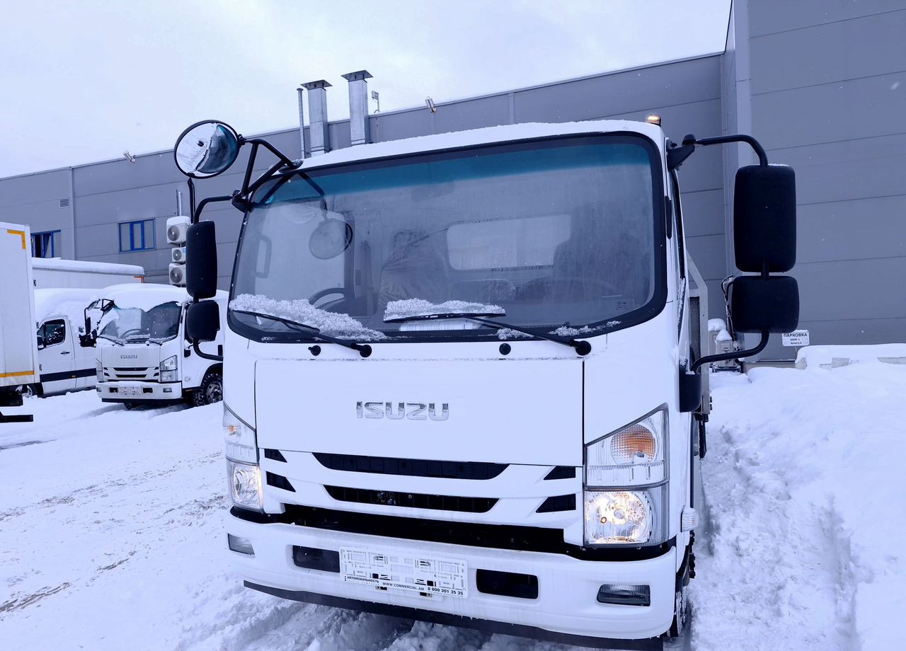 Isuzu Elf (N-series) - Бортовой грузовик/ Платформа: фото 1 Isuzu Elf (N-series) - Бортовой грузовик/ Платформа: фото 1