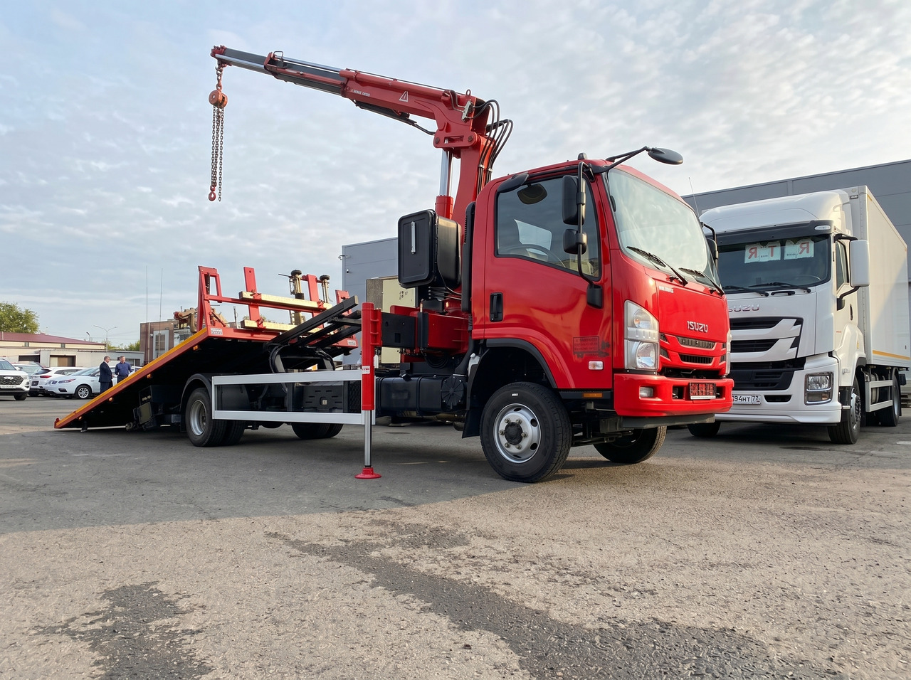 Isuzu Elf - Эвакуатор: фото 1 Isuzu Elf - Эвакуатор: фото 1