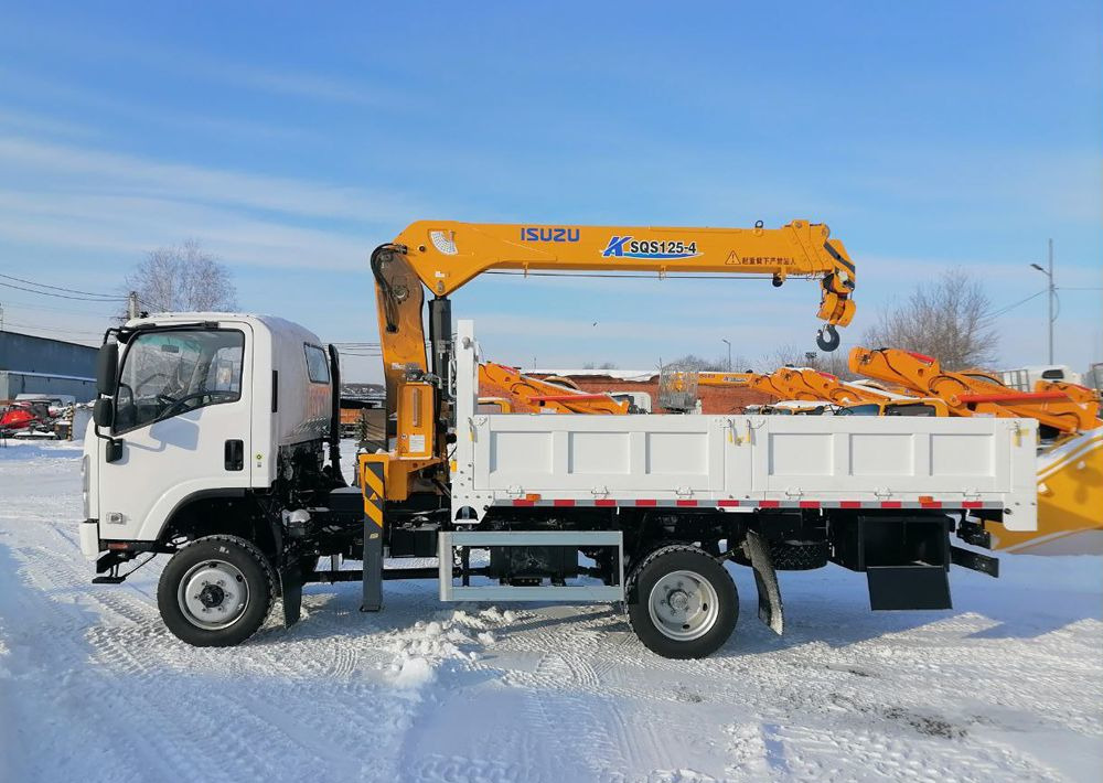 Isuzu Elf - Бортовой грузовик/ Платформа, Автоманипулятор: фото 4 Isuzu Elf - Бортовой грузовик/ Платформа, Автоманипулятор: фото 4