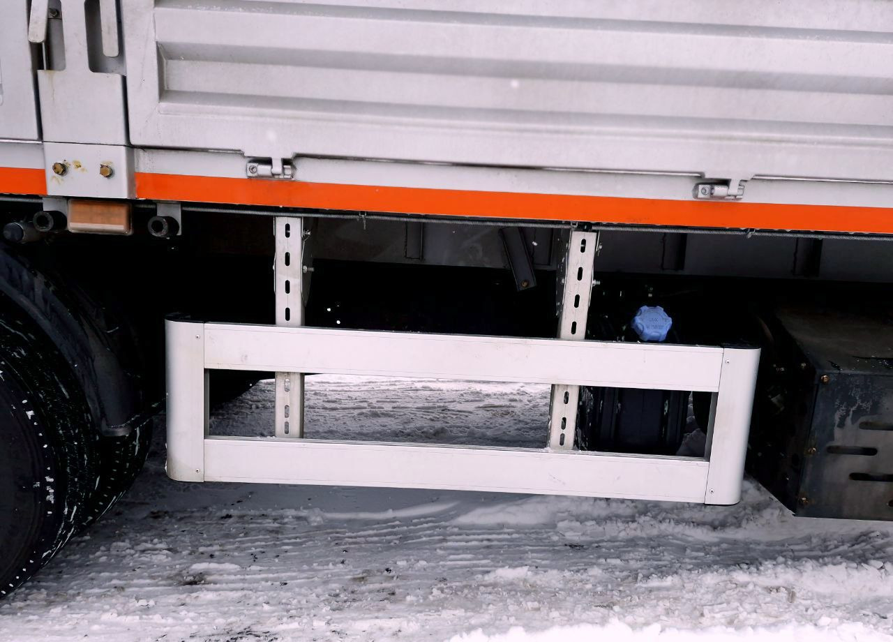 Новый Бортовой грузовик/ Платформа Isuzu Elf: фото 6