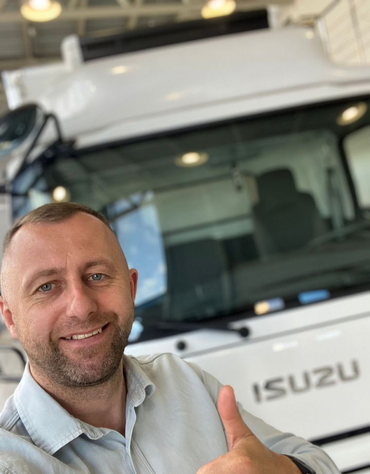 Isuzu Elf - Рефрижератор: фото 3 Isuzu Elf - Рефрижератор: фото 3