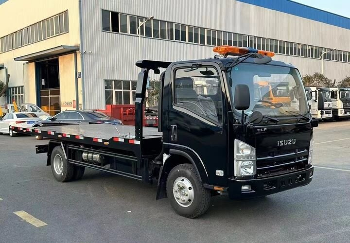 Isuzu Elf - Эвакуатор: фото 1 Isuzu Elf - Эвакуатор: фото 1